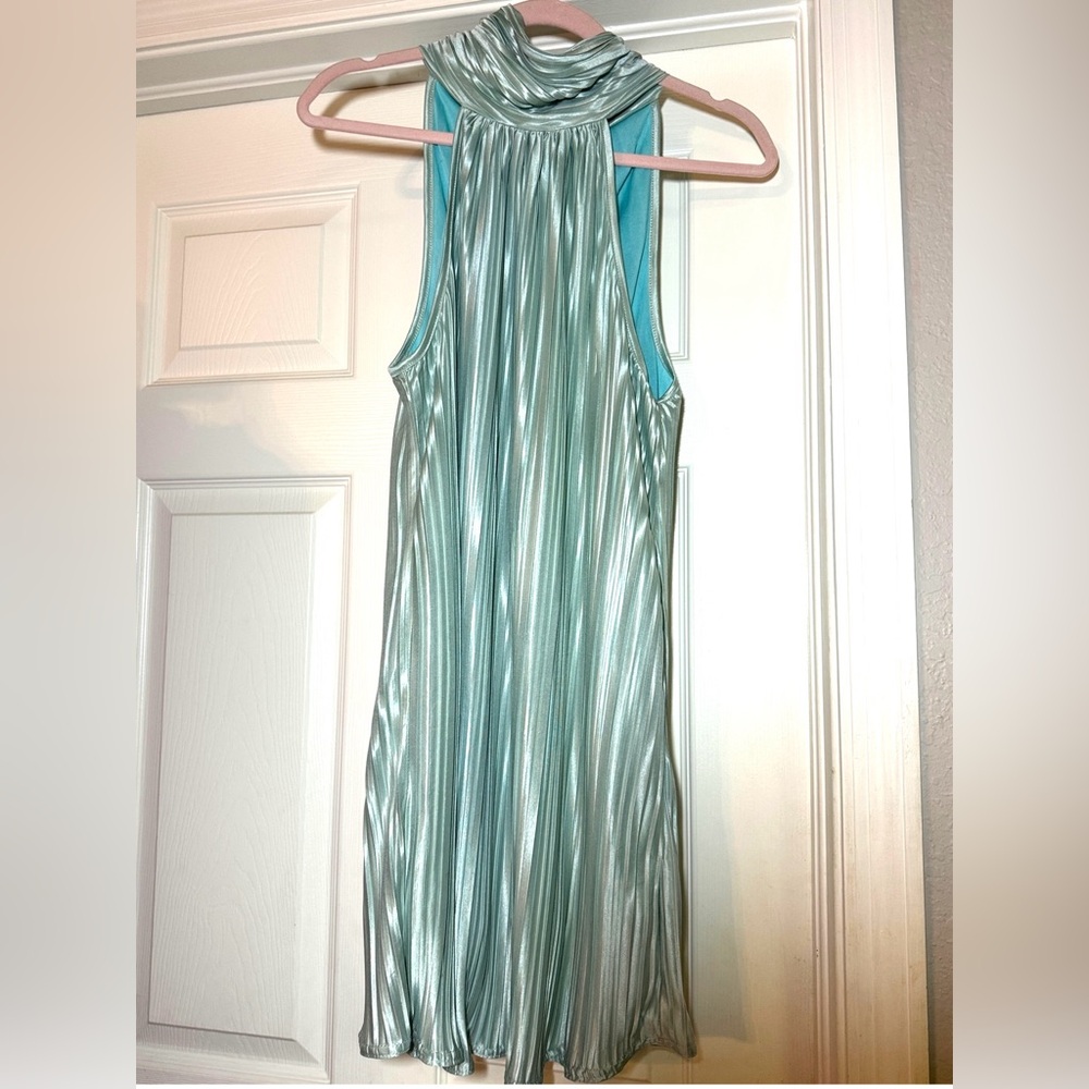 Bishop and Young pleated dress high neckline sleeveless mint green SZ S